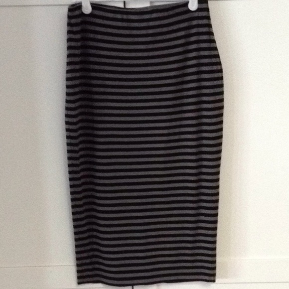 Vince Camuto xs pull on stripe skirt - Picture 1 of 3